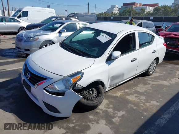 2016 Nissan Versa SV with VIN 3N1CN7AP9GL915559, listed as a IAAI auction lot 41871145 with 139,419 mi miles. Bid and sale history available at carsss.com. Image 2.