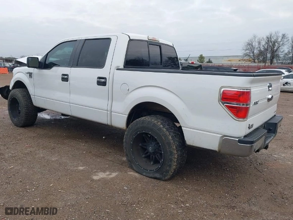 2013 Ford F-150 XL with VIN 1FTFW1EF8DKG07320, listed as a IAAI auction lot 41435996 with 141,425 mi miles. Bid and sale history available at carsss.com. Image 3.