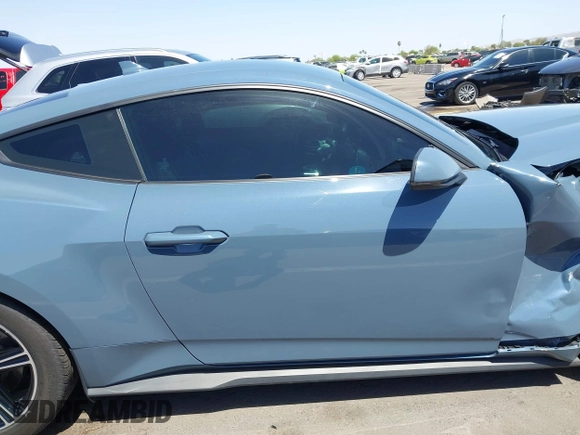 2024 Ford Mustang EcoBoost with VIN 1FA6P8THXR5140195, listed as a IAAI auction lot 42268566 with 11,032 mi miles and . Bid and sale history available at DreamBid. Image 14.