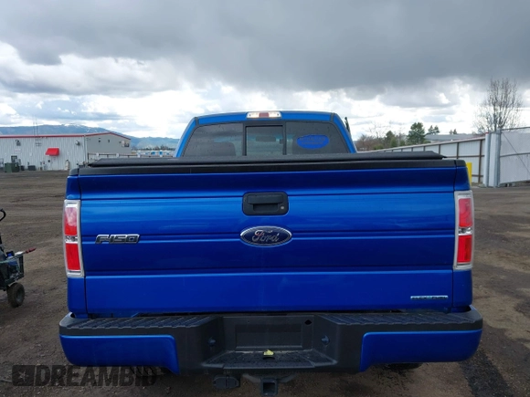 2014 Ford F-150 XL with VIN 1FTMF1EM4EFC77675, listed as a IAAI auction lot 41905732 with 76,648 mi miles. Bid and sale history available at carsss.com. Image 16.