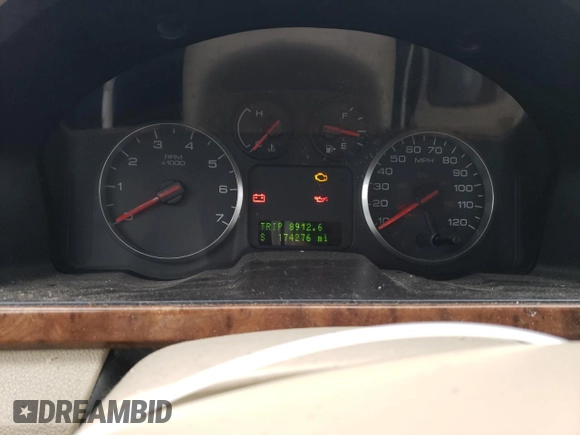 2006 Ford Five Hundred SEL with VIN 1FAHP241X6G153648, listed as a Copart auction lot 87228504 with 174,276 mi miles and Salvage Title. Bid and sale history available at carsss.com. Image 9.