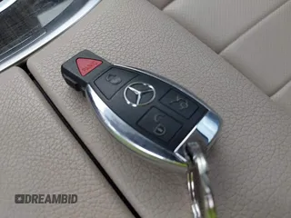 2017 Mercedes-Benz GLC 300 с VIN WDC0G4JB9HV011882, выставлен на аукционе IAAI как лот 42142275 с пробегом 54 770 миль миль и . История ставок и продаж доступна на DreamBid. Изображение 11.