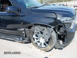 2024 Chevrolet Suburban High Country with VIN 1GNSKGKL7RR150268, listed as a IAAI auction lot 41798479 with 13,339 mi miles and . Bid and sale history available at DreamBid. Image 6.
