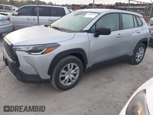 2022 Toyota Corolla Cross L with VIN 7MUAAABG4NV002202, listed as a IAAI auction lot 41890682 with 35,845 mi miles and . Bid and sale history available at DreamBid. Image 2.