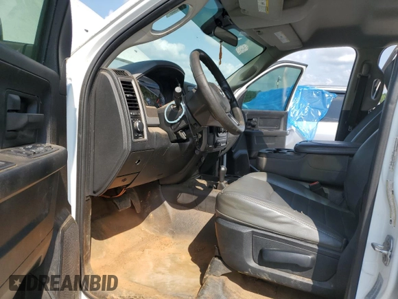 2017 Ram 2500 Tradesman with VIN 3C6TR5HTXHG698968, listed as a Copart auction lot 67200054 with 191,300 mi miles and Clean title. Bid and sale history available at DreamBid. Image 7.