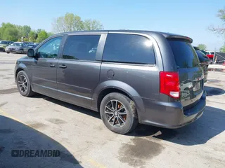 2016 Dodge Grand Caravan SE with VIN 2C4RDGBG9GR155175, listed as a IAAI auction lot 42086472 with 267,292 mi miles and . Bid and sale history available at DreamBid. Image 3.