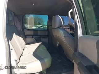 2018 Ford Super Duty F-250 SRW XL with VIN 1FT7W2BT8JEB42178, listed as a IAAI auction lot 41205643 with 196,238 mi miles. Bid and sale history available at carsss.com. Image 8.