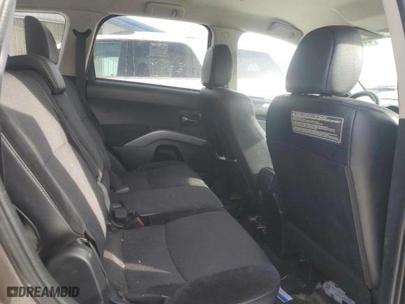 2013 Mitsubishi Outlander SE with VIN JA4JT3AW9DU019476, listed as a Copart auction lot 44399885 with 153,629 mi miles and Clean Title. Bid and sale history available at carsss.com. Image 11.
