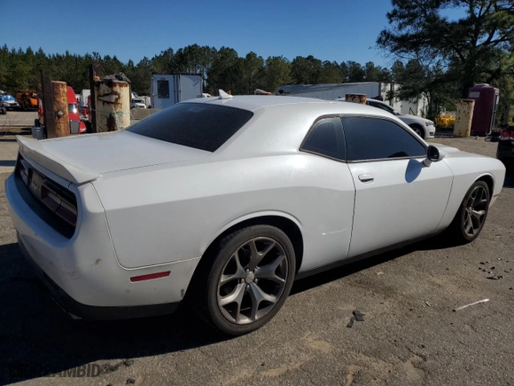 2015 Dodge Challenger SXT Plus with VIN 2C3CDZBG2FH719050, listed as a Copart auction lot 49502155 with 180,767 mi miles and Clean Title. Bid and sale history available at carsss.com. Image 3.