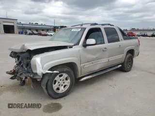 2005 Chevrolet Avalanche Z71 with VIN 3GNEK12Z75G101905, listed as a Copart auction lot 49740965 with 261,268 mi miles and Salvage Title. Bid and sale history available at carsss.com. Image 1.