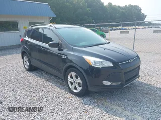 2016 Ford Escape SE z VIN 1FMCU0GX5GUB46476, wystawiony jako IAAI lot #42383010 z przebiegiem 184 997 mil mil oraz . Historia ofert i sprzedaży dostępna na DreamBid. Obrazek 1.