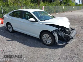 2020 Volkswagen Jetta S z VIN 3VWCB7BU4LM056666, wystawiony jako IAAI lot #41538014 z przebiegiem 102 091 mil mil oraz . Historia ofert i sprzedaży dostępna na DreamBid. Obrazek 1.
