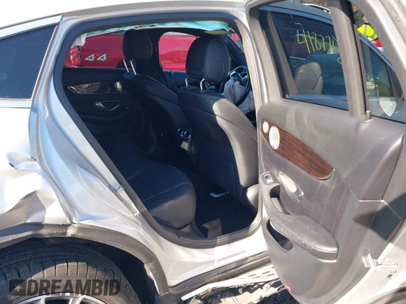 2018 Mercedes-Benz GLC with VIN WDC0J4KB2JF295176, listed as a IAAI auction lot 41877015 with 76,504 mi miles. Bid and sale history available at carsss.com. Image 8.