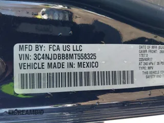 2021 Jeep Compass Altitude с VIN 3C4NJDBB8MT558325, выставлен на аукционе IAAI как лот 41854429 с пробегом 127 715 миль миль и . История ставок и продаж доступна на DreamBid. Изображение 9.