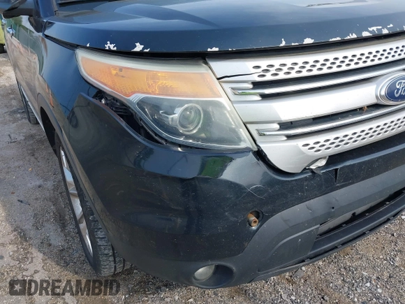 2014 Ford Explorer XLT z VIN 1FM5K8D88EGA98879, wystawiony jako IAAI lot #42135156 z przebiegiem 221 590 mil mil oraz . Historia ofert i sprzedaży dostępna na DreamBid. Obrazek 6.