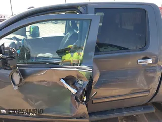 2010 Nissan Titan SE с VIN 1N6BA0ED2AN313506, выставлен на аукционе IAAI как лот 42316096 с пробегом Не указан миль и . История ставок и продаж доступна на DreamBid. Изображение 13.