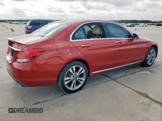 2018 Mercedes-Benz C 300 with VIN 55SWF4KBXJU258929, listed as a Copart auction lot 64697985 with 47,264 mi miles and Clean title. Bid and sale history available at DreamBid. Image 3.