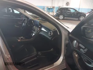 2015 Mercedes-Benz C 300 Luxury with VIN 55SWF4KB1FU087558, listed as a IAAI auction lot 41904253 with 82,901 mi miles and . Bid and sale history available at carsss.com. Image 5.