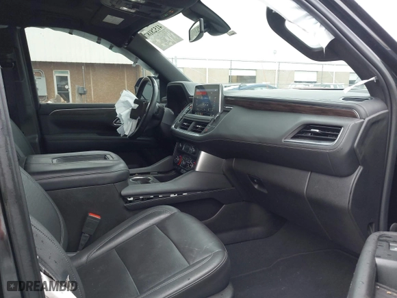 2021 Chevrolet Tahoe Z71 with VIN 1GNSKPKD7MR304897, listed as a IAAI auction lot 41528187 with 86,411 mi miles. Bid and sale history available at carsss.com. Image 5.