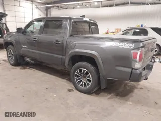 2020 Toyota Tacoma 4WD SR5 with VIN 3TMCZ5AN9LM355230, listed as a IAAI auction lot 41240351 with 122,164 mi miles. Bid and sale history available at carsss.com. Image 3.