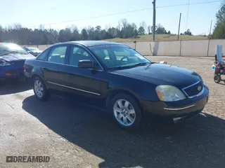 2005 Ford Five Hundred SEL with VIN 1FAFP24155G103553, listed as a IAAI auction lot 41763860 with 209,569 mi miles. Bid and sale history available at carsss.com. Image 1.