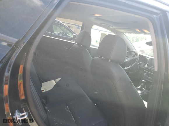 2021 Hyundai Kona Ultimate with VIN KM8K5CA54MU643998, listed as a Copart auction lot 59370584 with 33,087 mi miles and Salvage Title. Bid and sale history available at carsss.com. Image 11.