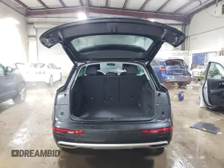 2019 Audi Q5 Premium with VIN WA1ANAFYXK2079977, listed as a Copart auction lot 46143885 with 41,468 mi miles and Salvage Title. Bid and sale history available at carsss.com. Image 6.