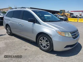 2011 Honda Odyssey EX-L with VIN 5FNRL5H63BB079706, listed as a IAAI auction lot 42533137 with 284,334 mi miles and . Bid and sale history available at DreamBid. Image 1.