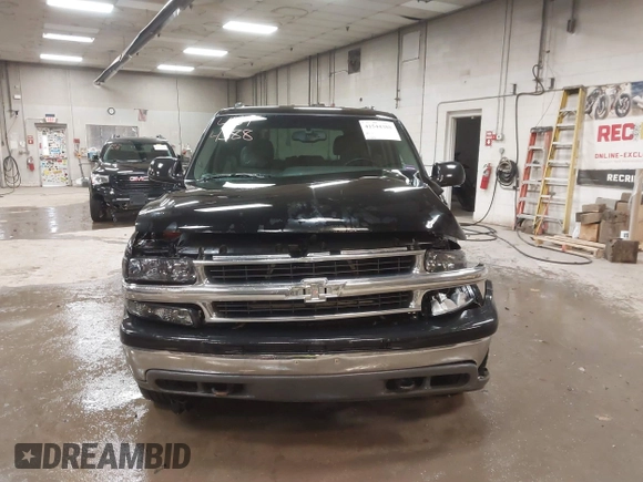 2004 Chevrolet Tahoe Z71 with VIN 1GNEK13T64R100267, listed as a IAAI auction lot 41544388 with 212,525 mi miles and . Bid and sale history available at DreamBid. Image 12.