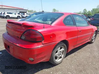 2005 Pontiac Grand Am z VIN 1G2NV12E55M184958, wystawiony jako IAAI lot #42157190 z przebiegiem 161 344 mil mil oraz . Historia ofert i sprzedaży dostępna na DreamBid. Obrazek 4.