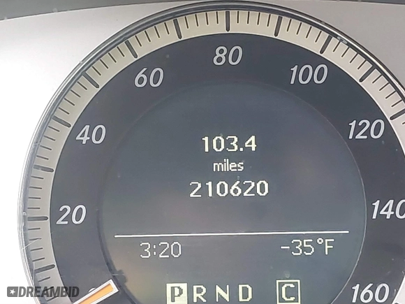 2008 Mercedes-Benz C-Class 3.0L Sport with VIN WDDGF54X28R013010, listed as a IAAI auction lot 41532221 with 210,620 mi miles. Bid and sale history available at carsss.com. Image 16.
