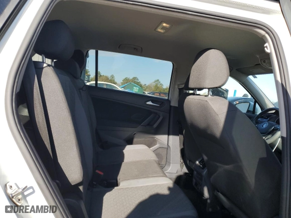 2019 Volkswagen Tiguan S with VIN 3VV1B7AX3KM032588, listed as a Copart auction lot 48238005 with 71,042 mi miles and Non Repairable. Bid and sale history available at carsss.com. Image 11.