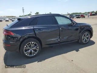 2021 Audi Q8 Premium z VIN WA1AVAF14MD036181, wystawiony jako Copart lot #58055543 z przebiegiem 20 312 mil mil oraz . Historia ofert i sprzedaży dostępna na DreamBid. Obrazek 3.