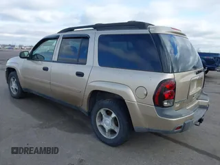 2006 Chevrolet TrailBlazer LS with VIN 1GNET16S966140461, listed as a IAAI auction lot 41453233 with 189,568 mi miles and . Bid and sale history available at DreamBid. Image 3.