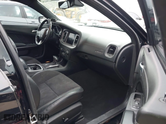2019 Dodge Charger Scat Pack с VIN 2C3CDXGJ7KH717796, выставлен на аукционе IAAI как лот 42244154 с пробегом 84 385 миль миль и . История ставок и продаж доступна на DreamBid. Изображение 5.