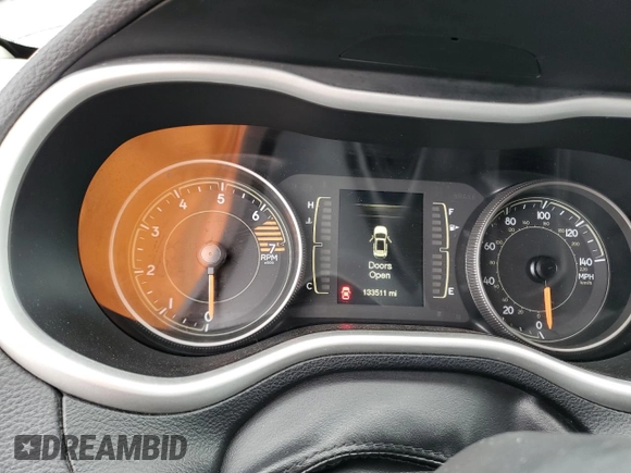 2018 Jeep Cherokee Latitude Plus with VIN 1C4PJLLB3JD557649, listed as a Copart auction lot 51067045 with 133,511 mi miles and Clean Title. Bid and sale history available at DreamBid. Image 9.
