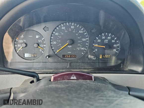 2002 Mercedes-Benz M-Class with VIN 4JGAB54EX2A347717, listed as a Copart auction lot 79575134 with 250,155 mi miles and Clean Title. Bid and sale history available at carsss.com. Image 8.