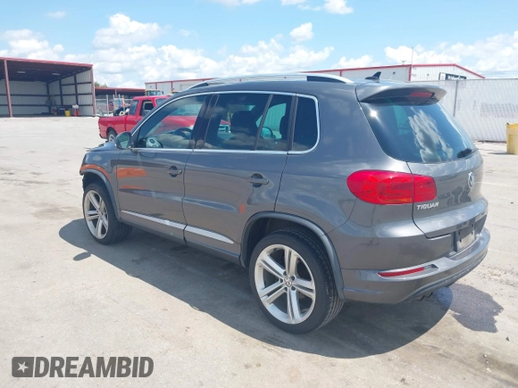 2016 Volkswagen Tiguan SE with VIN WVGAV7AX8GW083822, listed as a IAAI auction lot 42529779 with 65,437 mi miles and . Bid and sale history available at DreamBid. Image 3.