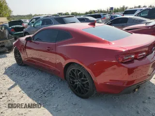 2022 Chevrolet Camaro LT1 with VIN 1G1FF1R73N0117120, listed as a Copart auction lot 70218334 with 37,419 mi miles and Salvage Title. Bid and sale history available at carsss.com. Image 2.