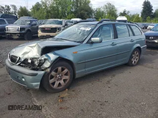 2003 BMW 3 Series 325i with VIN WBAEN33493PC12219, listed as a Copart auction lot 67966074 with 137,344 mi miles and Salvage Title. Bid and sale history available at carsss.com. Image 1.