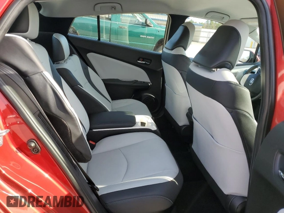 2017 Toyota Prius Plus z VIN JTDKARFP8H3004323, wystawiony jako Copart lot #53417205 z przebiegiem 81 696 mil mil oraz Szkoda całkowita • Salvage title. Historia ofert i sprzedaży dostępna na DreamBid. Obrazek 10.