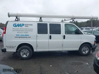 2019 GMC Savana Cargo Van with VIN 1GTW7AFG9K1154896, listed as a IAAI auction lot 41761872 with 183,541 mi miles. Bid and sale history available at carsss.com. Image 13.