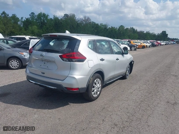 2018 Nissan Rogue S with VIN KNMAT2MT1JP538355, listed as a IAAI auction lot 39492490 with 111317 miles. Bid and sale history available at carsss.com. Image 4.