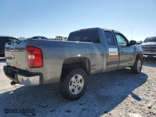 2007 Chevrolet Silverado 1500 Work Truck with VIN 1GCEC19C97Z506576, listed as a Copart auction lot 80519964 with 299,636 mi miles and Salvage Title. Bid and sale history available at carsss.com. Image 3.