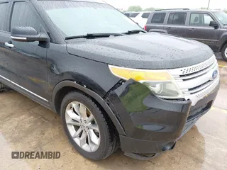 2011 Ford Explorer XLT with VIN 1FMHK7D81BGA50577, listed as a IAAI auction lot 41894045 with 139,674 mi miles and . Bid and sale history available at carsss.com. Image 17.