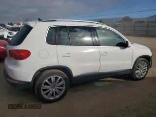2012 Volkswagen Tiguan SE with VIN WVGAV7AX6CW555896, listed as a Copart auction lot 46454225 with 150,633 mi miles and Salvage Title. Bid and sale history available at DreamBid. Image 3.