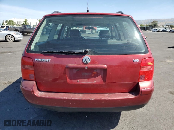 2001 Volkswagen Passat GLX z VIN WVWJH63B61E002904, wystawiony jako Copart lot #57347635 z przebiegiem 130 633 mil mil oraz Szkoda całkowita • Salvage title. Historia ofert i sprzedaży dostępna na DreamBid. Obrazek 6.