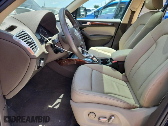 2016 Audi Q5 Premium Plus с VIN WA1L2AFP3GA101260, выставлен на аукционе Copart как лот 64980655 с пробегом 95 220 миль миль и Списание • Salvage title. История ставок и продаж доступна на DreamBid. Изображение 7.