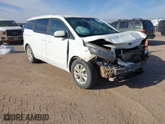 2016 Kia Sedona LX with VIN KNDMB5C18G6142343, listed as a IAAI auction lot 41889625 with 95,001 mi miles. Bid and sale history available at carsss.com. Image 1.