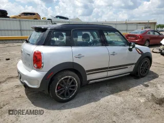 2016 MINI Countryman S with VIN WMWZC5C52GWU20530, listed as a Copart auction lot 62321205 with 100,970 mi miles and Clean title. Bid and sale history available at DreamBid. Image 3.